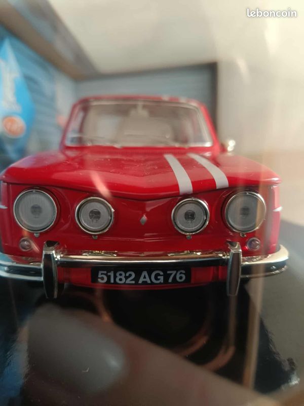 Solido 1/18 Renault 8 Gordini 1969 – Rouge – Diecast – 9018.01