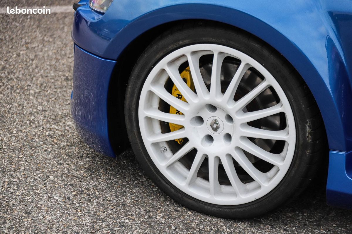 RENAULT CLIO 3.0i V6 RS V6 PHASE 2 (image 31)