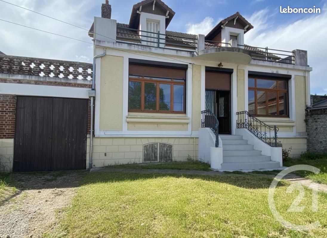 Maison 4 pièces 179 m² · à Péronne · 179 m² · 197 000 €