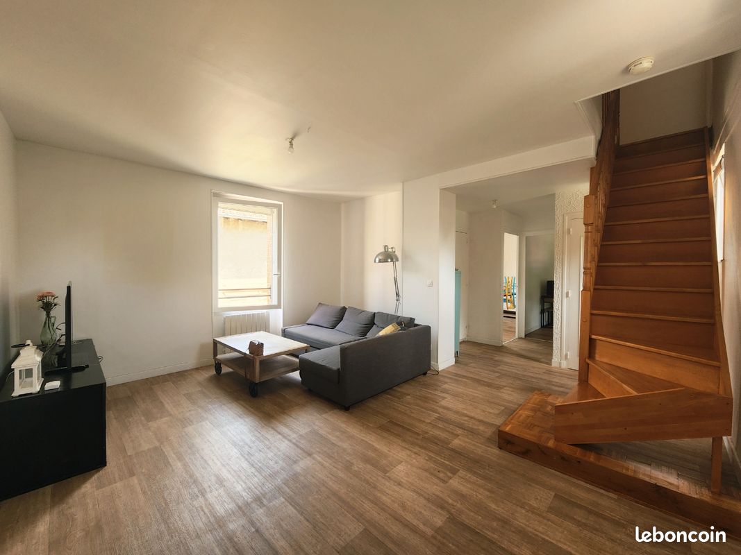 Appartement 3 pièces 85 m² · à Saint-Just-Saint-Rambert · 85 m² · 820 €/mois