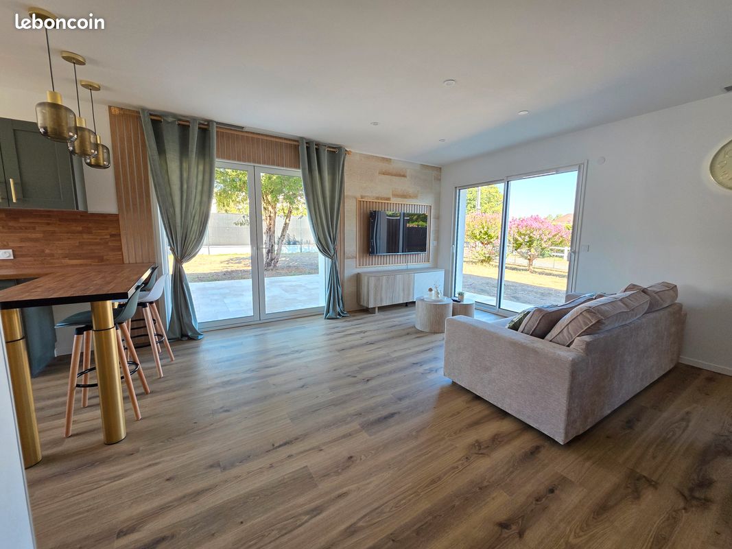 Maison 4 pièces 88 m² · à Saint-Sulpice-et-Cameyrac · 88 m² · 1 600 €/mois