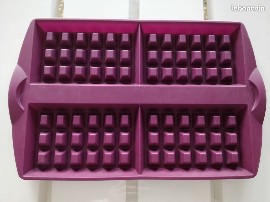 Moule à gaufres Tupperware - Arts de la table