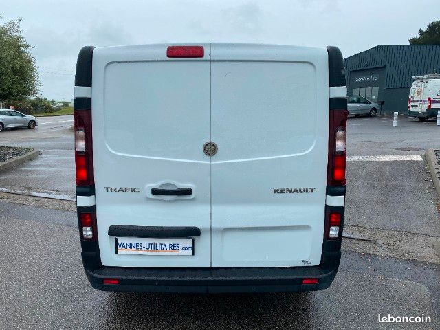 Renault Trafic III FG L2H1 2.0 DCI 120 CH GRAND CONFORT CARPLAY ANDROID AUTO (image 9)