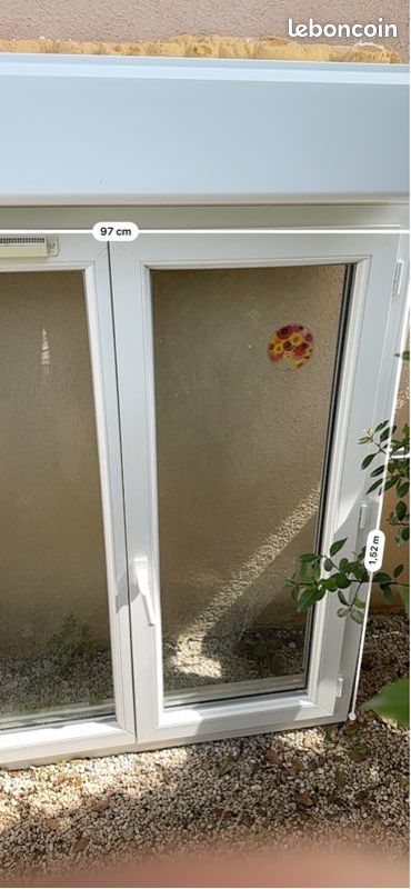 Fenêtre PVC double vitrage 150 x 95cm + coffre volet roulant (image 3)