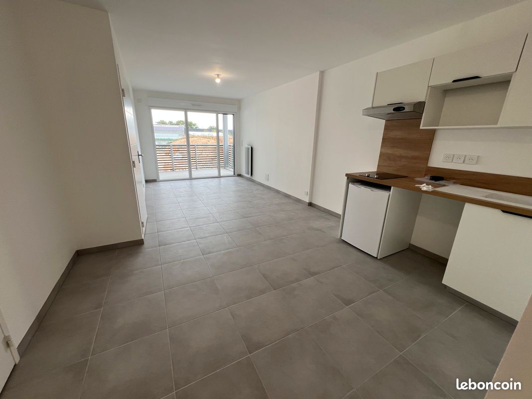 Appartement 2 pièces 45 m² · à Plescop · 45 m² · 700 €/mois