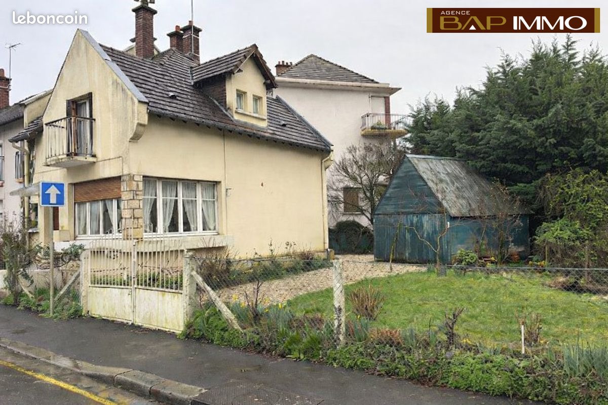 Maison 4 pièces 66 m² · à Lisieux · 66 m² · 179 900 €