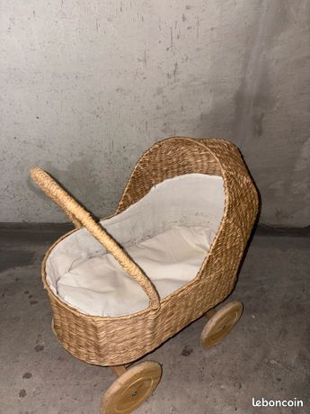 Landeau de poupée ancien en osier et bois - Années 50/60