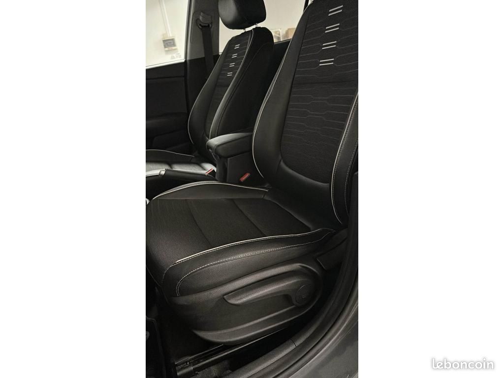 KIA STONIC 1.0 T-GDI MHEV - 120 DCT7 GT Line Premium (image 24)