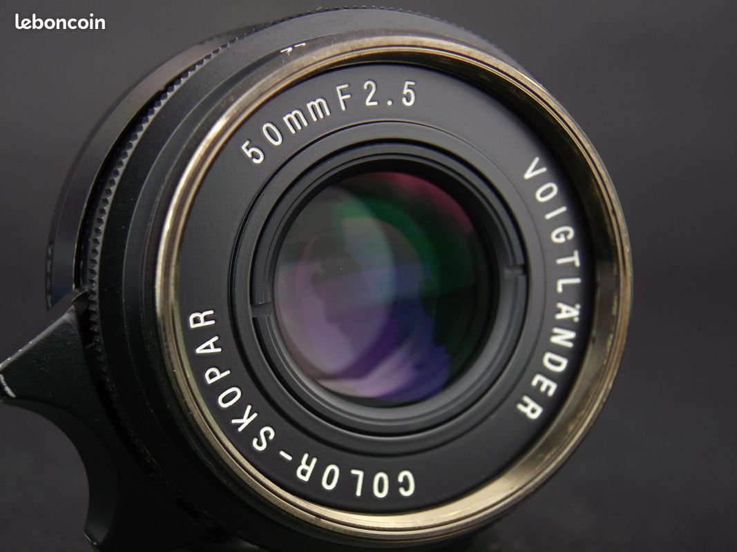 Voigtländer Color Skopar 35mm F2.5 II Leica M - Compact & Haute Qualité
