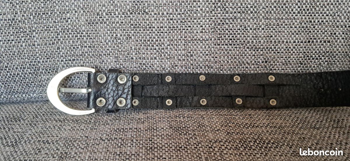 Bracelet en cuir noir tressé et clous argentés (image 9)