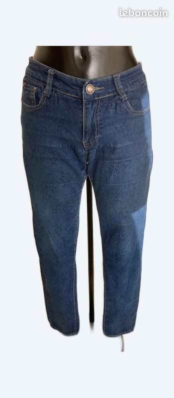Jean avec motifs fleur taille 36/S (image 1)