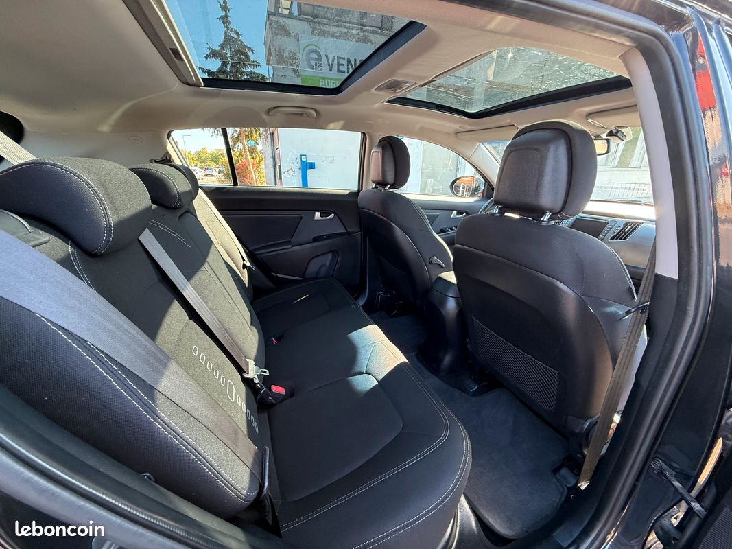 KIA Sportage III Phase 2 1.7 CRDi 115ch ISG Business 4X2 (image 5)