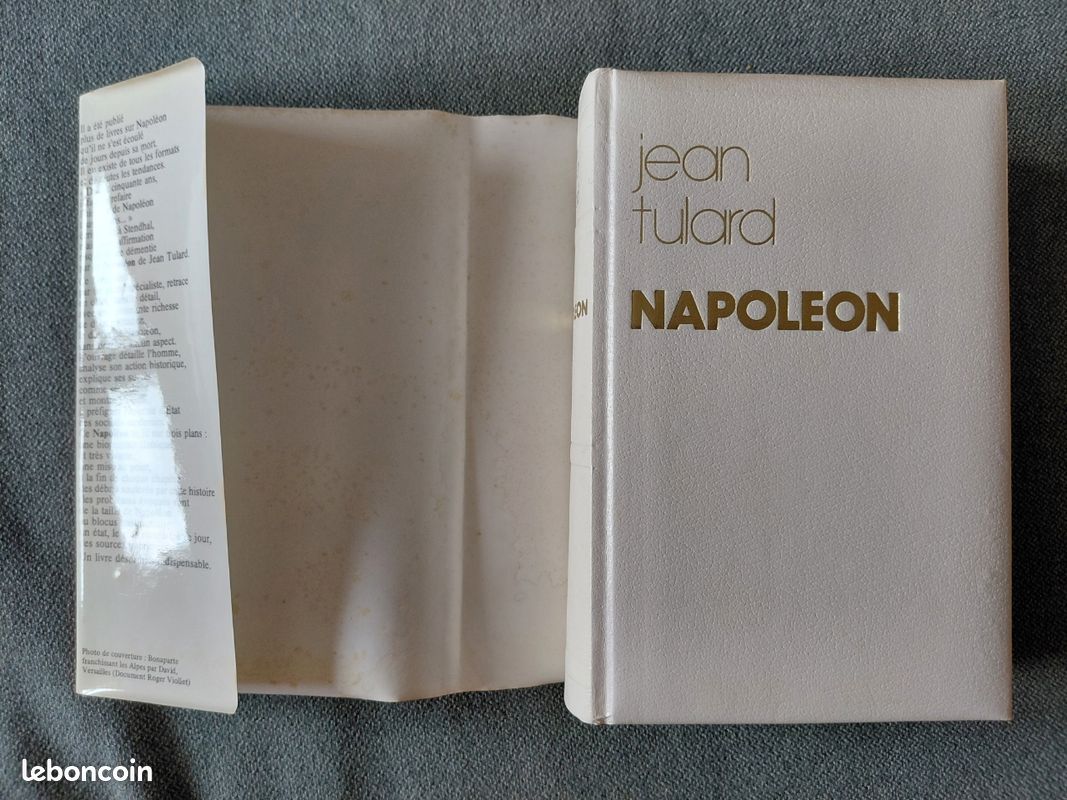 Livre. Jean Tulard. Napoléon ou le Mythe du Sauveur. 2e edition. France loisirs. Librairie Artheme Fayard. 1977. Biographie historique. Histoire. Napoléonienne (image 4)