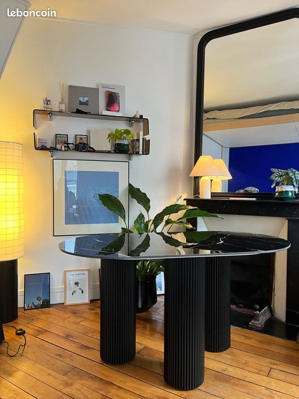 Magnifique table design noir marbre – modèle haut de gamme Homary – état neuf (image 2)