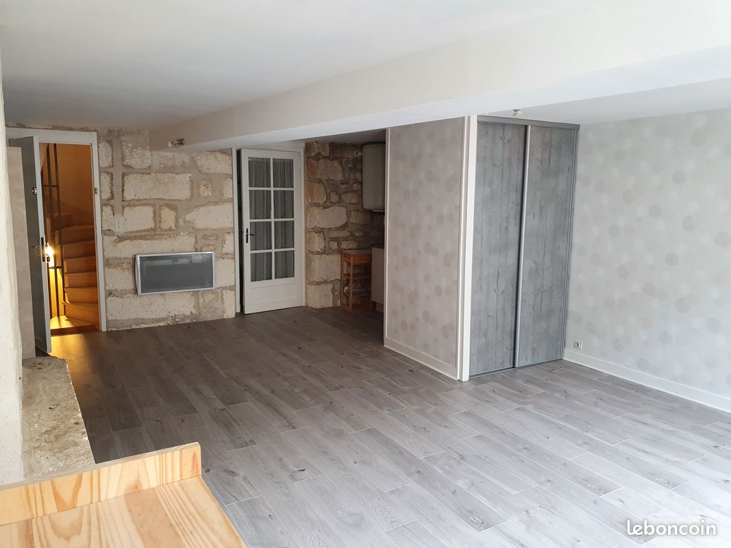 Appartement 1 pièce 37 m² · à Angoulême · 37 m² · 550 €