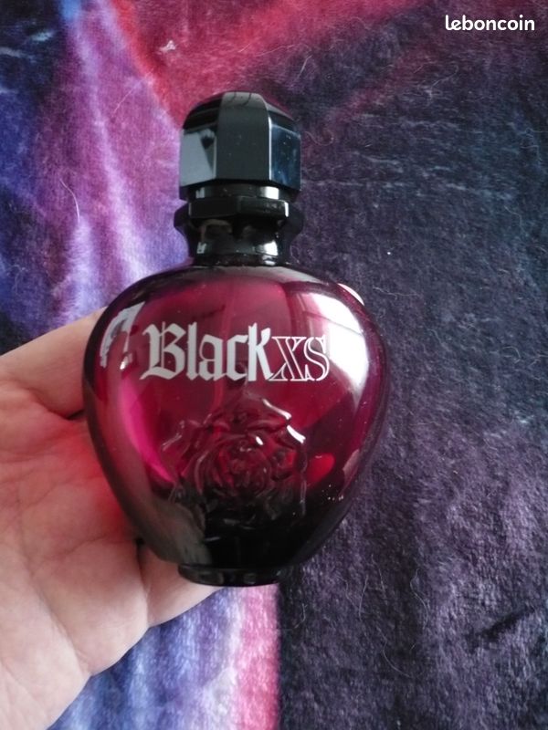 Dolce & Gabbana Broche Laiton Doré Glas Cristal Fausse Dolce & Gabbana Broche Laiton Doré Glas Cristal Fausse