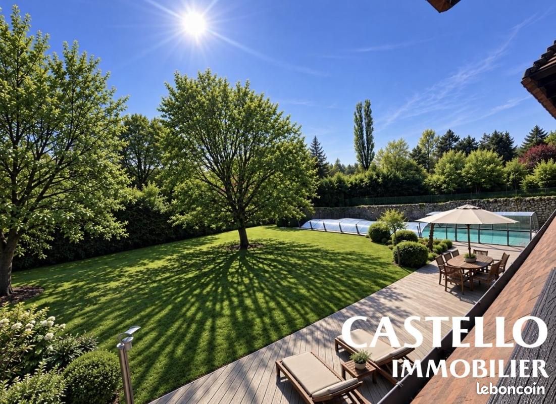 Maison 7 pièces 233 m² · à Saint-Martin-de-Boscherville · 233 m² · 990 000 €