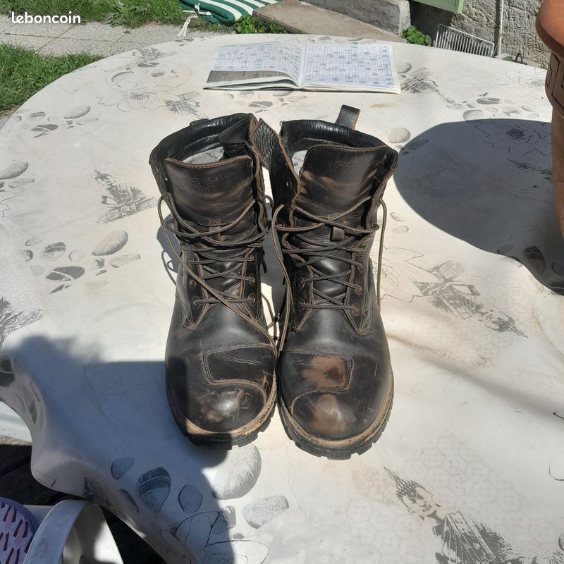 Bottes moto (image 1)