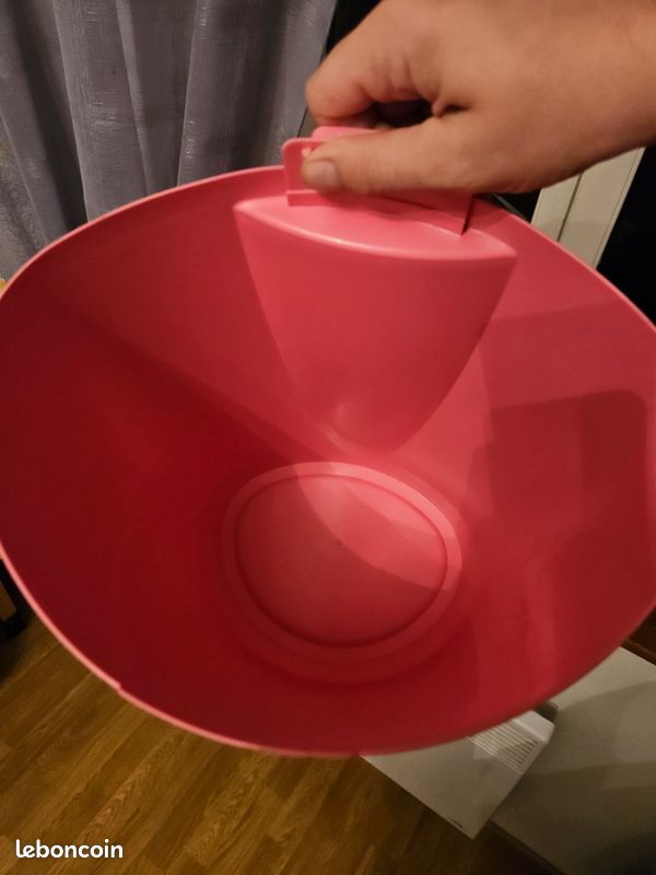 Poubelle couche tomee tepee (image 4)