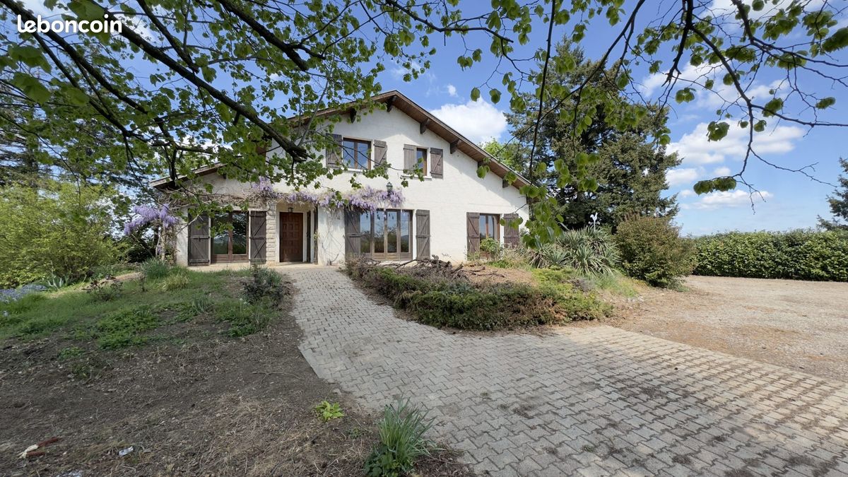 Maison 6 pièces 159 m² (image 1)