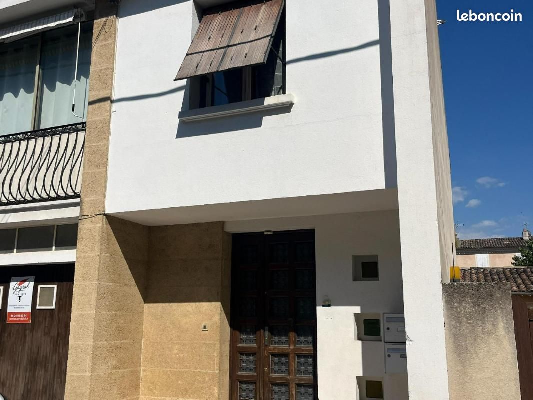 Immeuble 126 m² · à Pertuis · 126 m² · 283 000 €