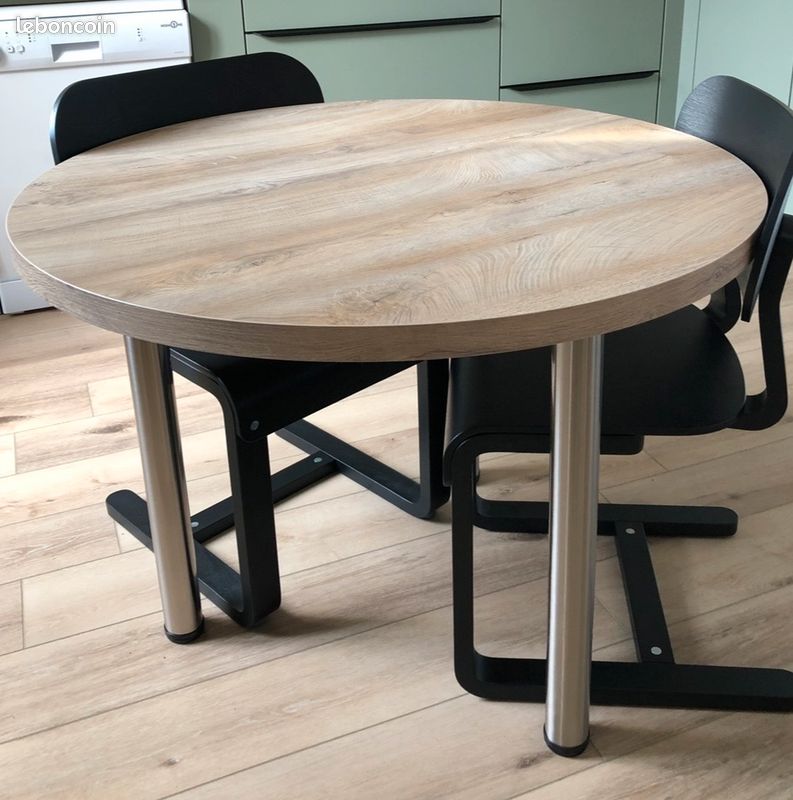 Table (image 1)