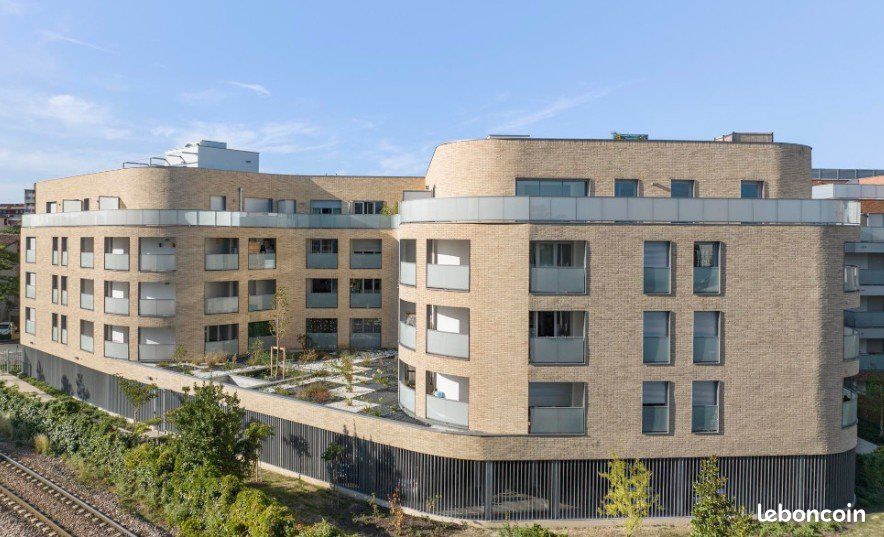 Parking 12 m² · à Toulouse · 12 m² · 29 000 €