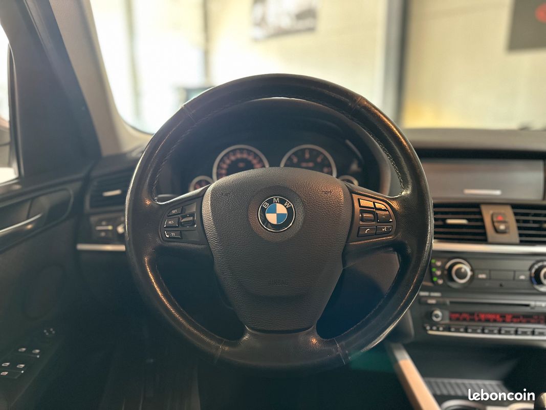 BMW X3 sDrive18dA 2.0 143ch Lounge "Suivi" (image 5)