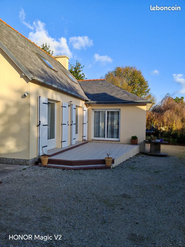 Maison 5 pièces 124 m² · à Hôpital-Camfrout · 124 m² · 270 000 €