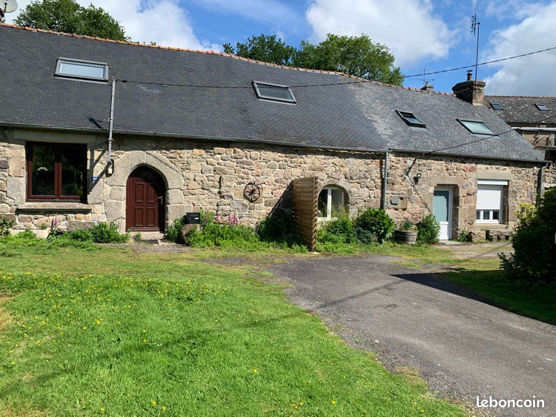 Maison 5 pièces 126 m² · à Rostrenen · 126 m² · 160 000 €