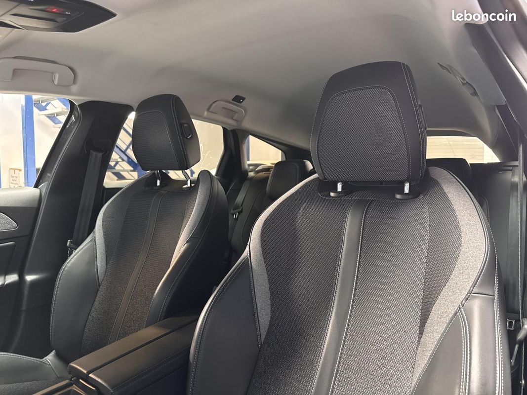 PEUGEOT 308 SW 1.5 BlueHDi S&S - 130 - BV EAT8 III SW 2021 BREAK Allure PHASE 1 (image 9)