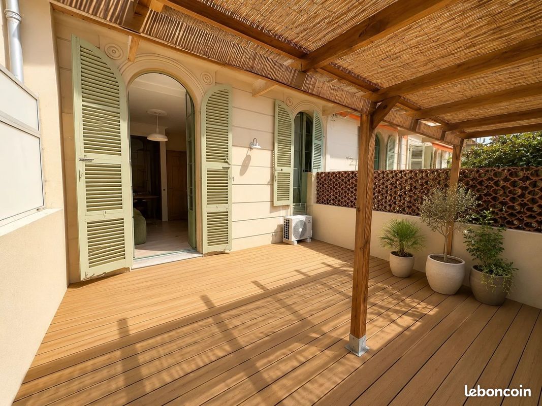 Appartement 1 pièce 28 m² · à Nice · 28 m² · 390 000 €