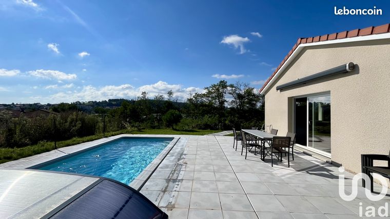 Propriété 4 pièces 92 m²