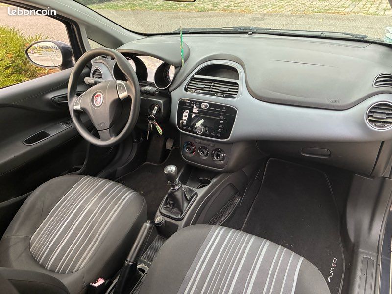 Fiat Punto (image 3)