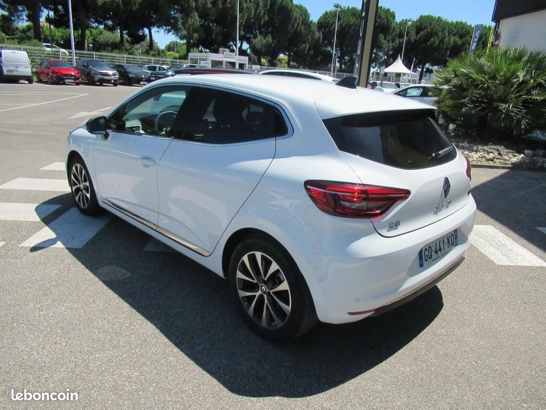 Renault Clio V E-Tech full hybrid 145 Techno (image 7)