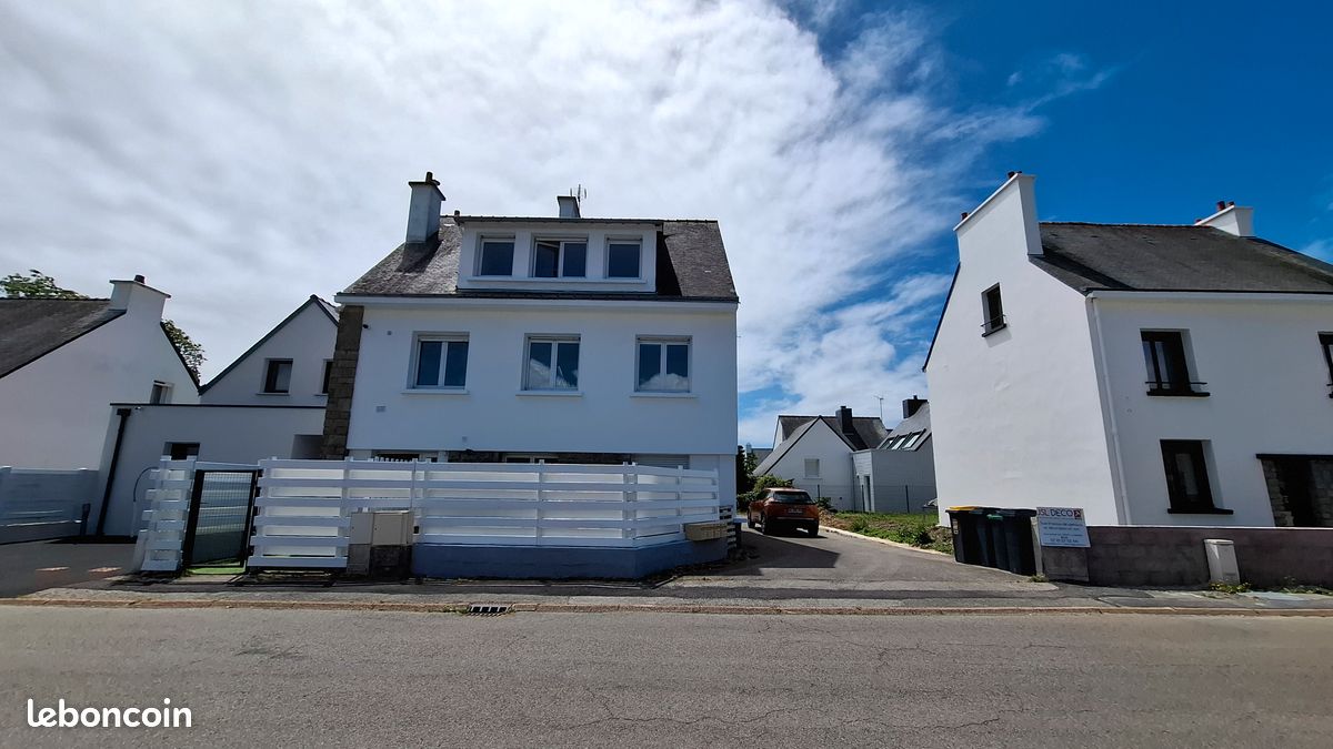 T2 lumineux avec grande terrasse privative – Parking privé – Ploemeur (image 12)