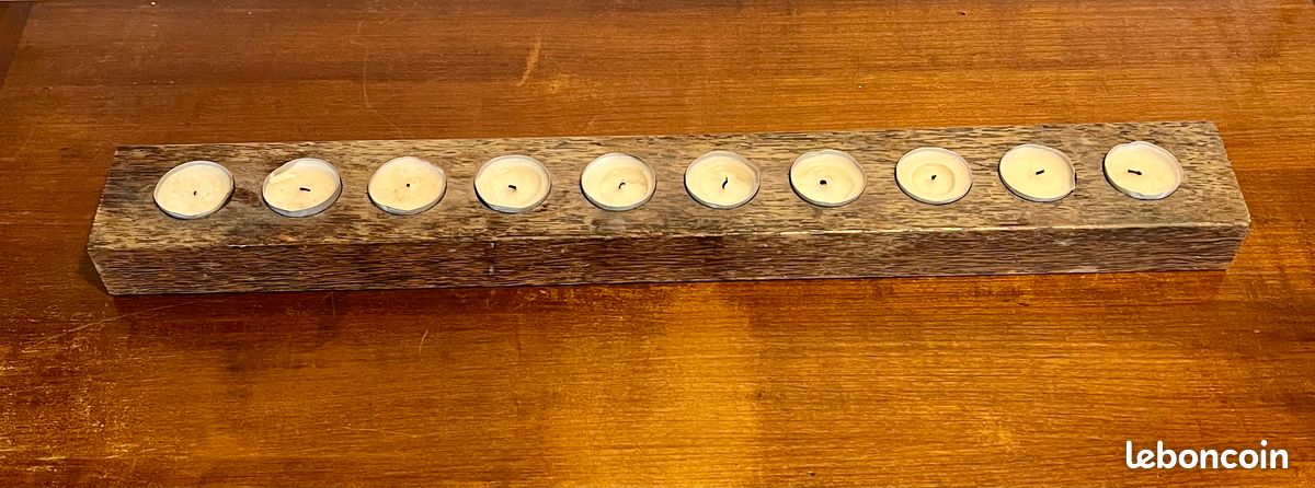 A vendre Bougeoir en bois pour 10 bougies chauffe-plat (image 1)