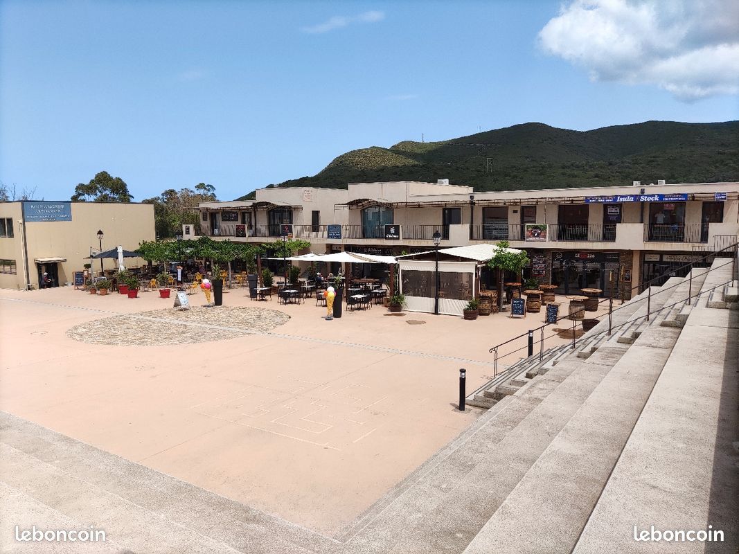 Appartement T2- 4/5 pers- 1 ch- parking privatif- terrasse à Belgodere dans résidence avec piscine (image 10)