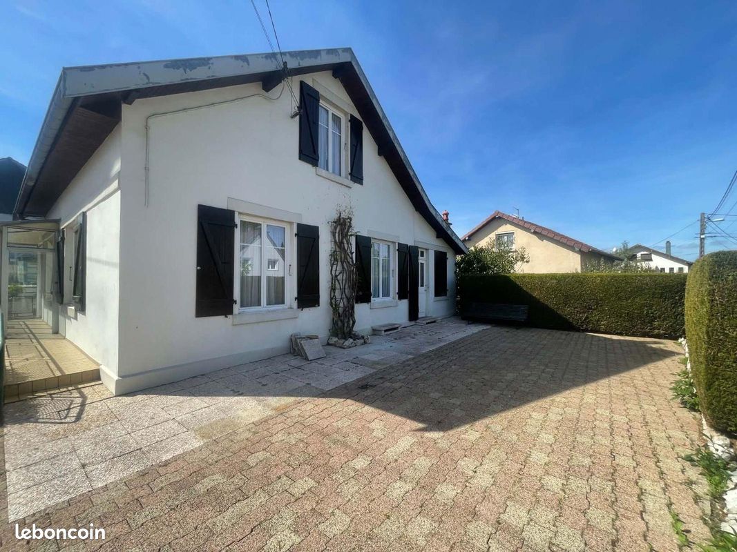 Maison 6 pièces 134 m² · à Besançon · 134 m² · 315 000 €