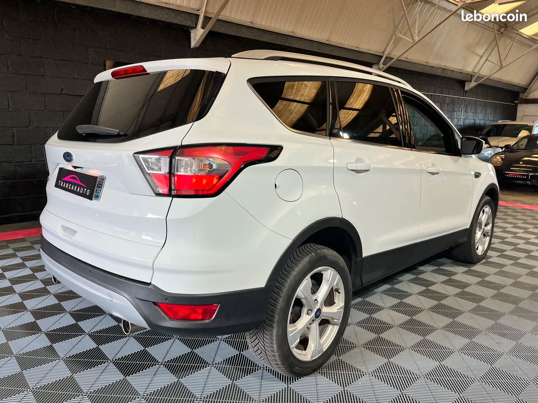Ford KUGA Business Nav (image 3)