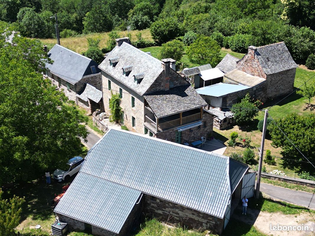 Maison 7 pièces 247 m² · à Espalion · 247 m² · 409 500 €