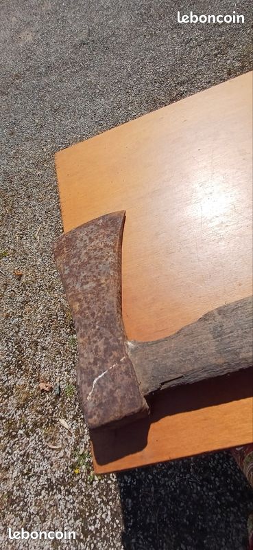 Grande hache en bois 105 cm (image 3)