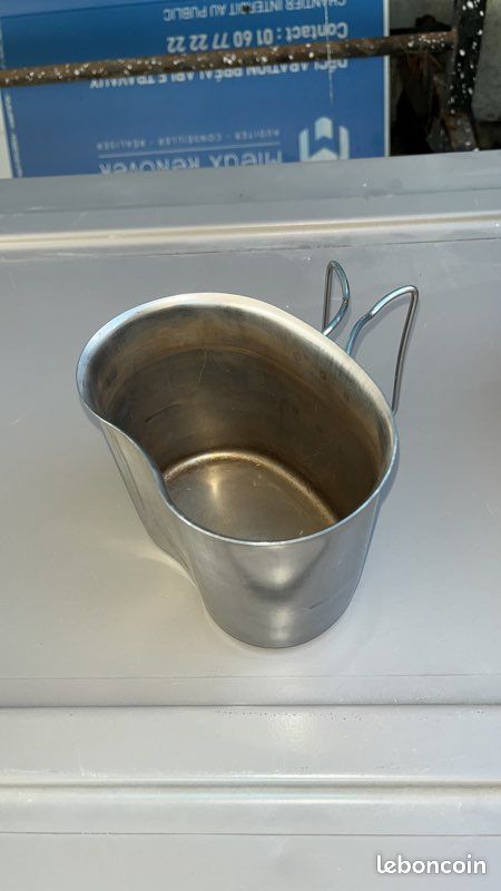 Bidon US 1QT avec Housse CE et Quart Militaire - MilTec