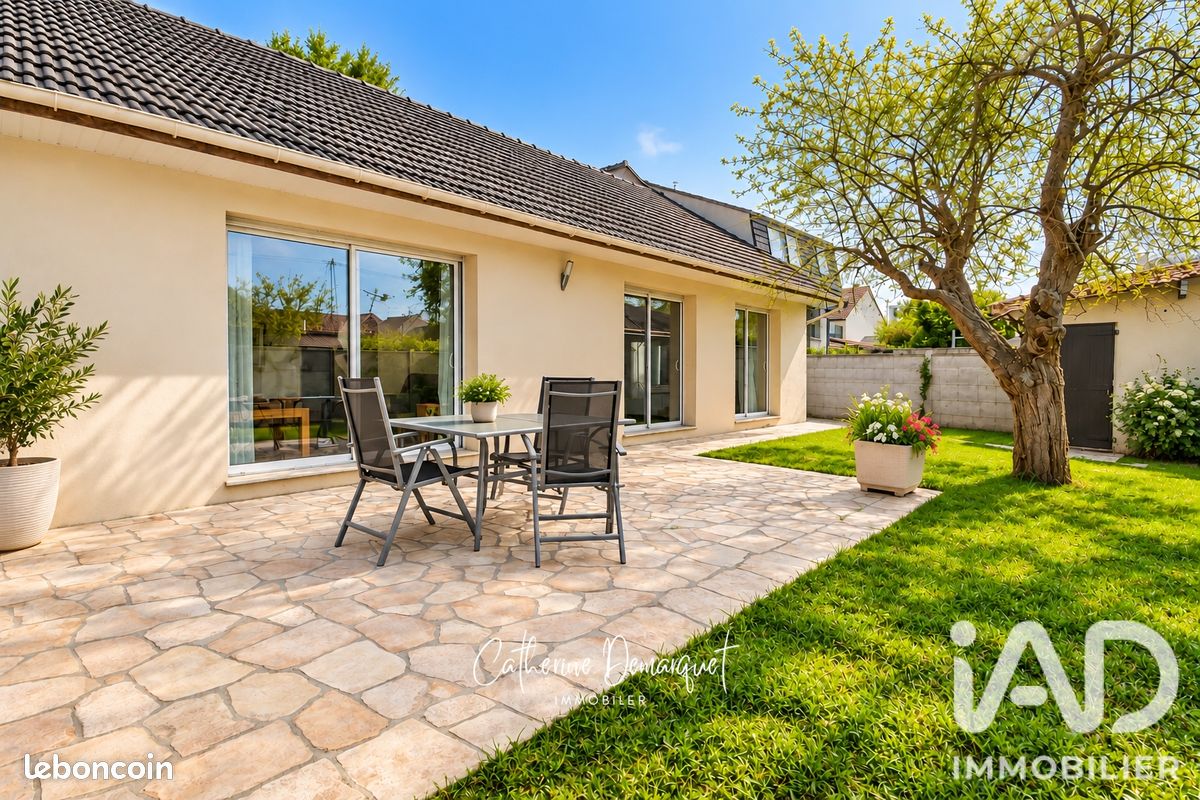 Maison 6 pièces 157 m² · à Paray-Vieille-Poste · 157 m² · 460 000 €