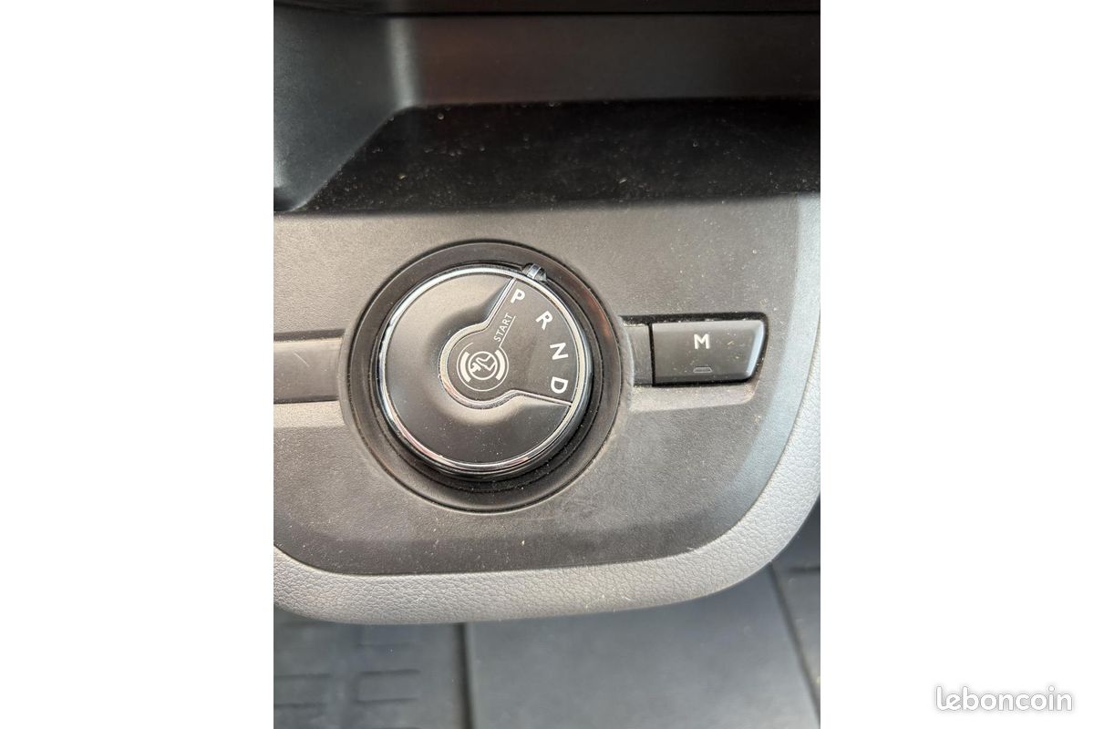 PEUGEOT EXPERT 2.0 BlueHDi -177 EAT8 CAMERA (image 18)