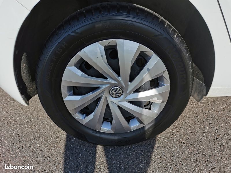 Volkswagen Polo VI Trendline 1.0 65 ch Bluetooth Feux auto Vitre élec (image 7)