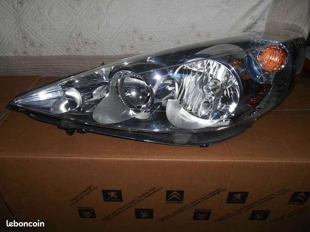 Lot de Phares pour 206+ (image 2)