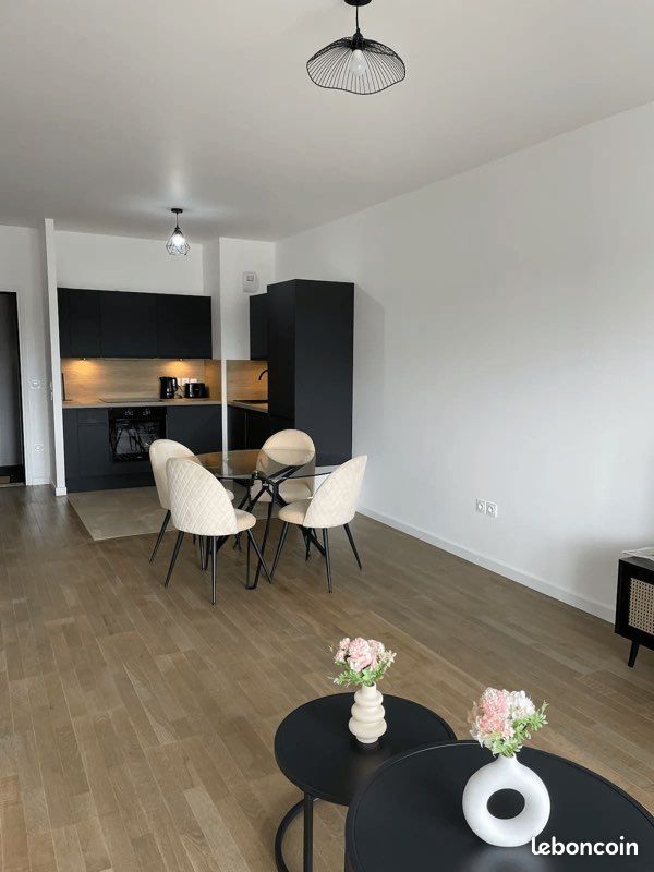 Appartement 3 pièces 85 m² · à Cergy · 85 m² · 1 100 €/mois