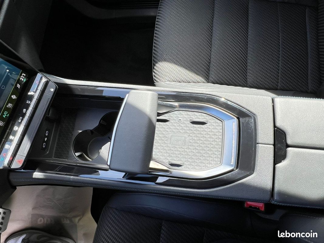Renault Austral esprit Alpine full hybrid E-Tech 200 -25 (image 15)