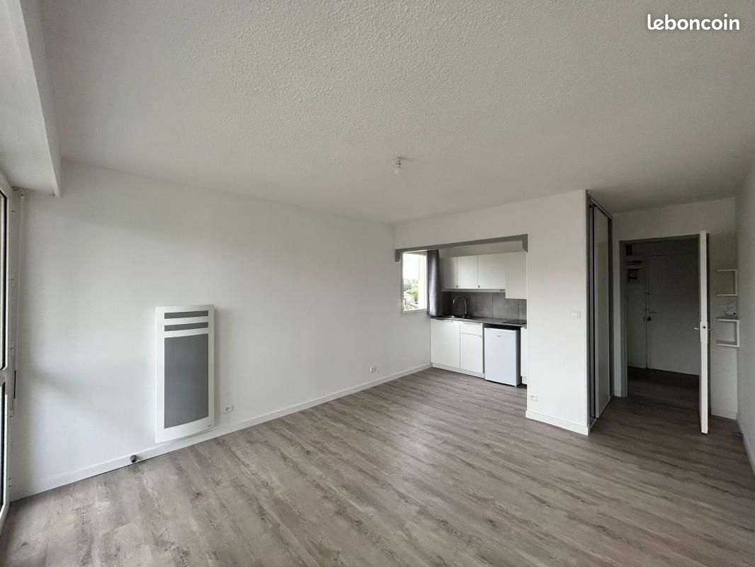 Appartement 1 pièce 27 m² · à Pessac · 27 m² · 650 €/mois